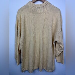 Elegant butter yellow Sweater